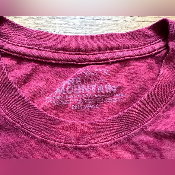 The Mountain Native American Hawk shirt - Picture 4 of 5